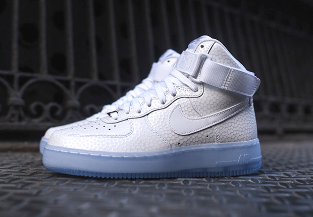 Icy Soles on the Nike Womens Air Force 1 High "Pearl"