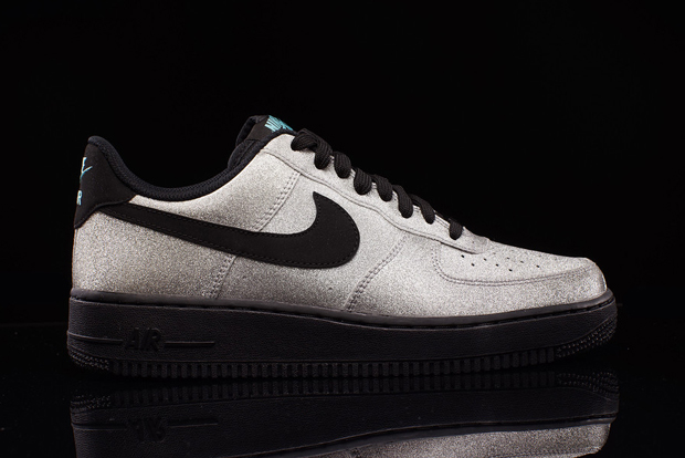 Nike Air Force 1 Low Metallic Silver Aqua 01