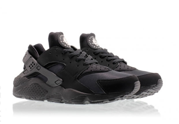 Nike Air Huarache All Black 3