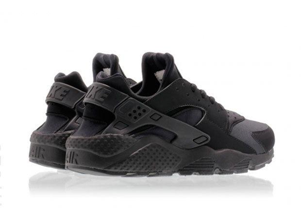 Nike Air Huarache All Black 4