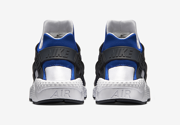 Nike Air Huarache Midnight Navy Available 5