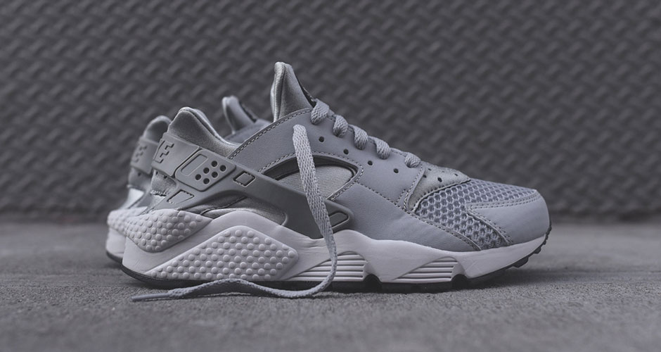 Nike Air Huarache Wolf Grey Budget