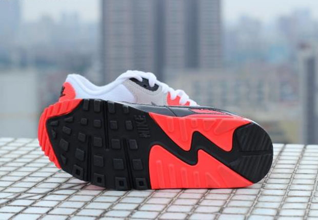 Nike Air Max 90 Infrared Gs 4