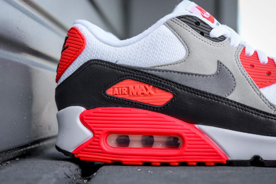 Nike Air Max 90 Infrared Release Reminder 05