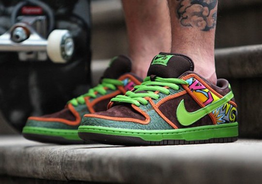 3 Feet High and Rising No More: “De La Soul” Dunks Get Low