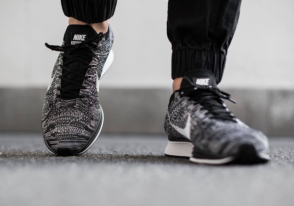 Nike Flyknit Racer Oreo Euro Release 3