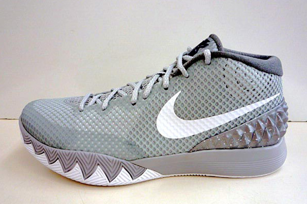 Nike Kyrie 1 "Wolf Grey"