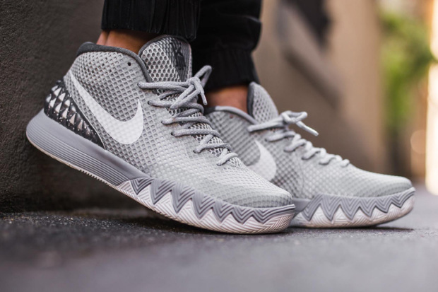 nike-kyrie-1-wolf-grey-on-feet-03-620x413