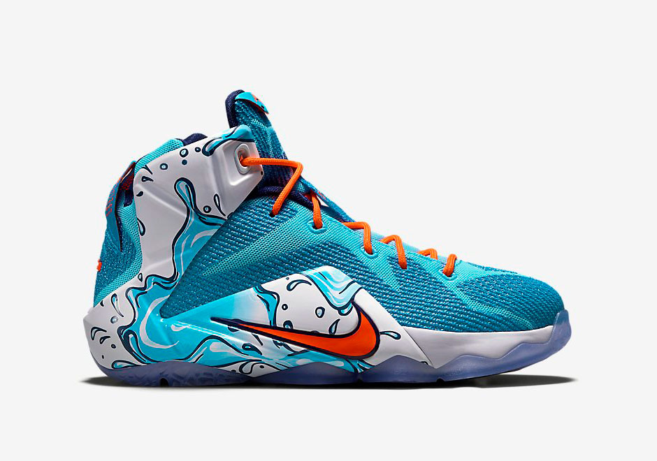 A Detailed Look at the Nike LeBron 12 GS "Buckets"