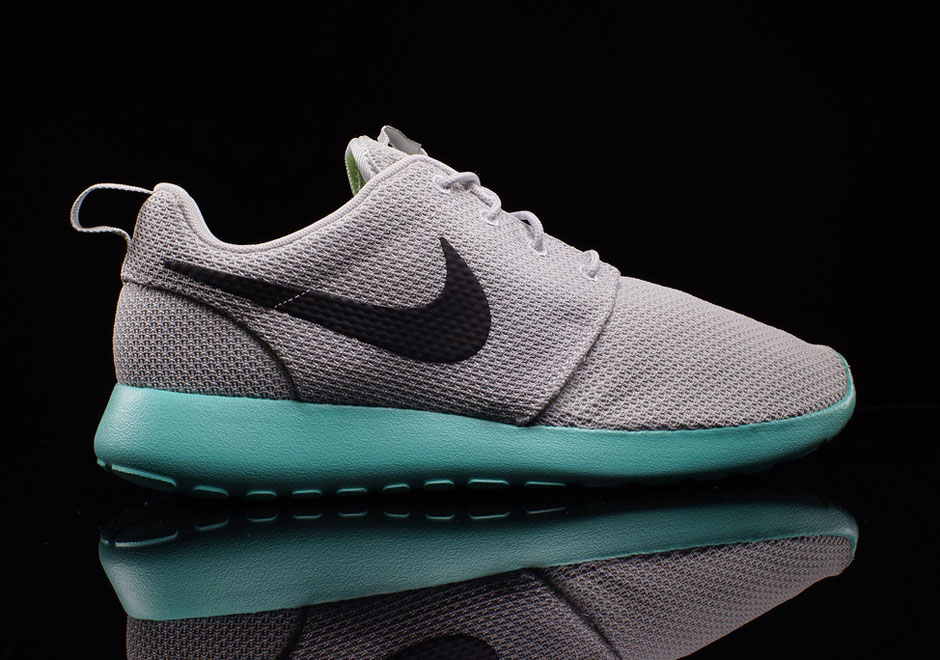 Nike Roshe Run Calypso Release 1