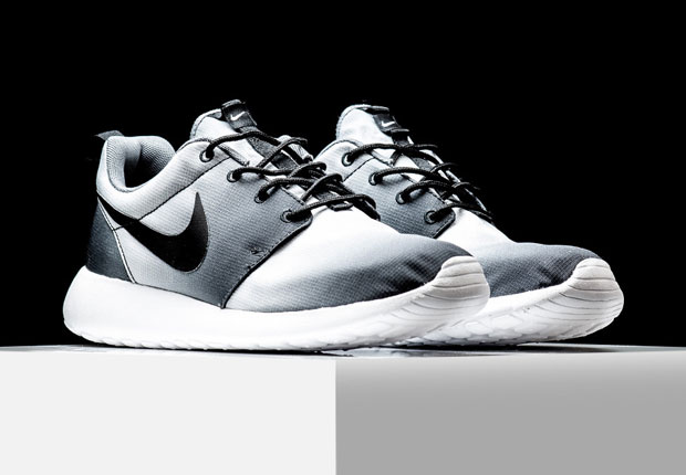 The Nike Roshe Run Takes On An "Eclipse" Colorway