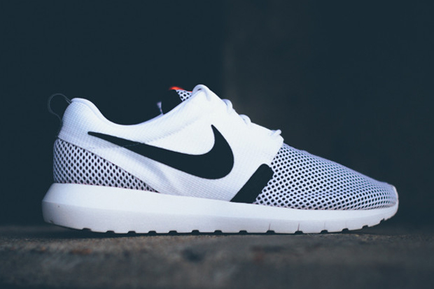 Nike Roshe Run Nm Br White Black 02