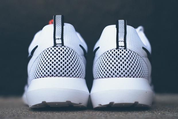 nike-roshe-run-nm-br-white-black-04