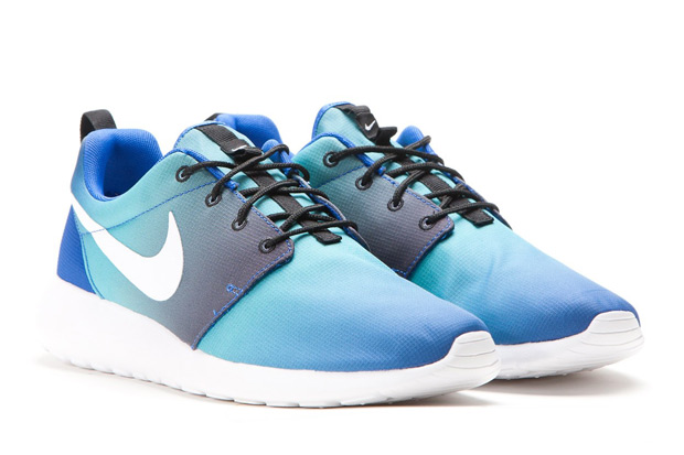 Another Color-Fade Nike Roshe Run Print