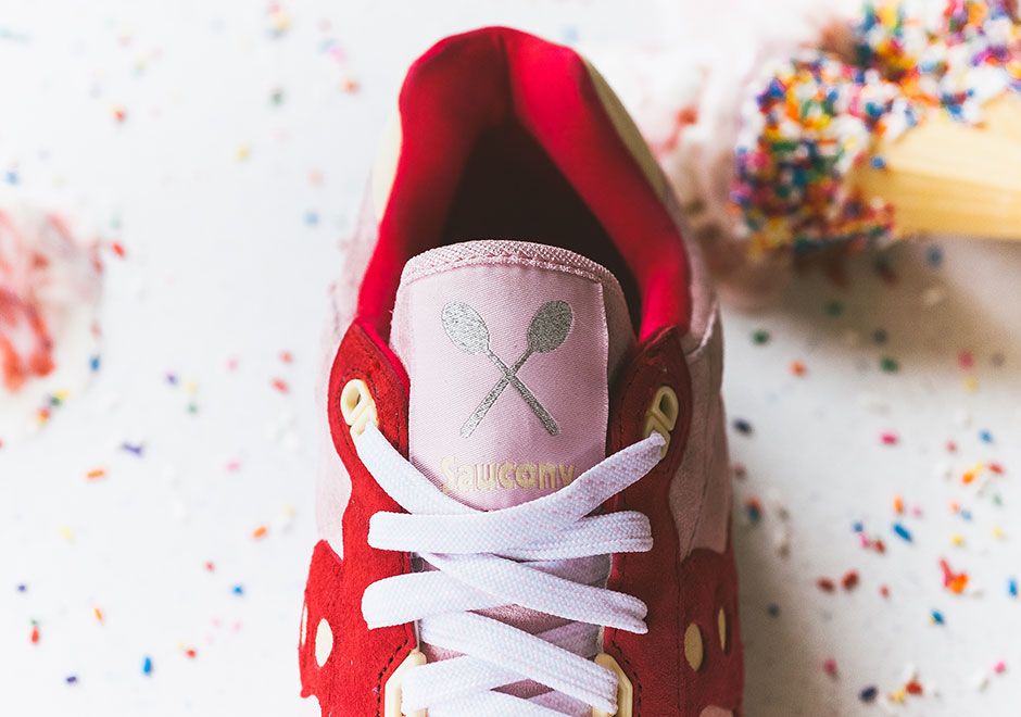Saucony Scoops Strawberry 5