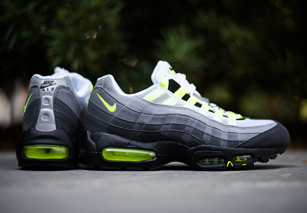 Expect The Nike Air Max 95 OG "Neon" In Mens Sizes, Too