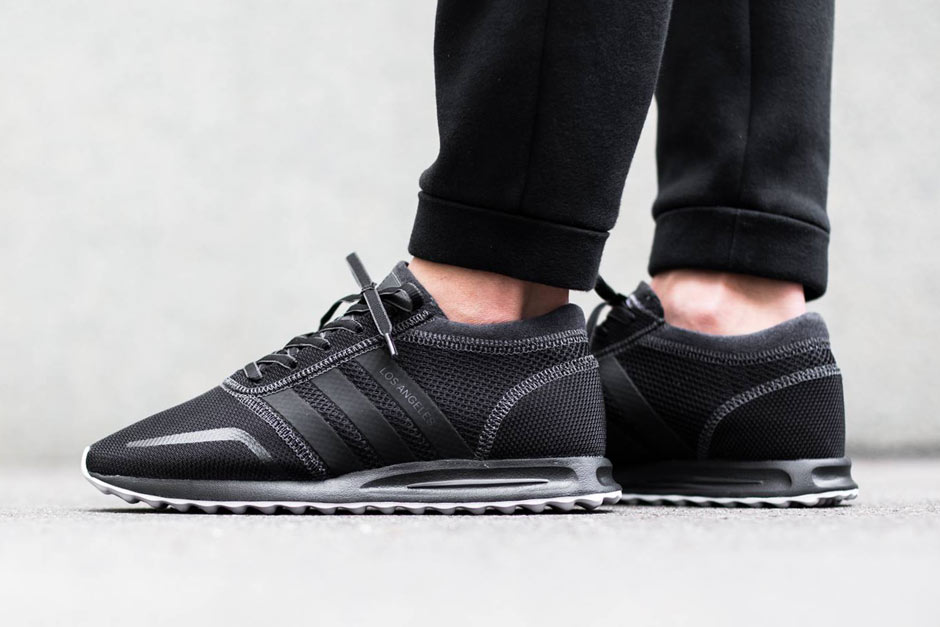 Adidas Los Angeles Core Black 02