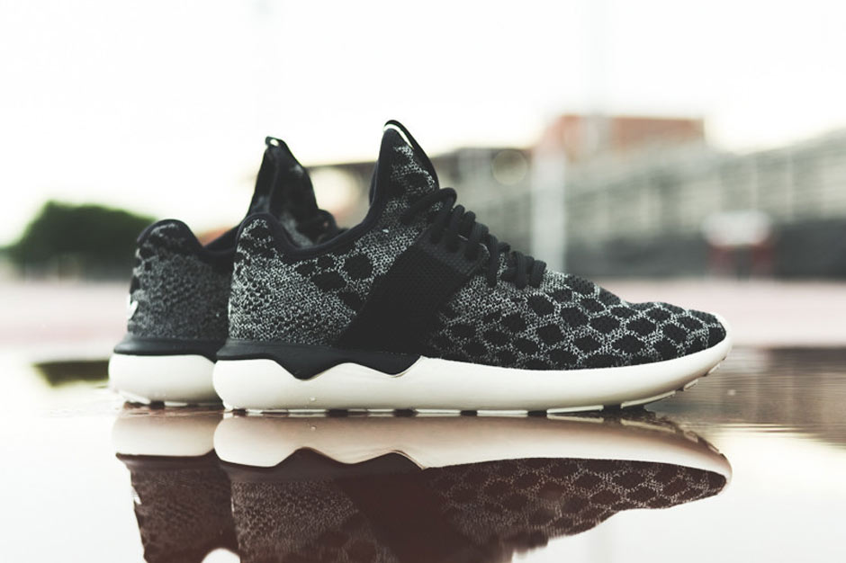 Adidas Primeknit Tubular Runner Black Snake 01