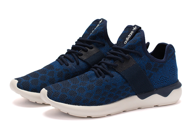 adidas-tubular-primeknit-two-tone-blue-01