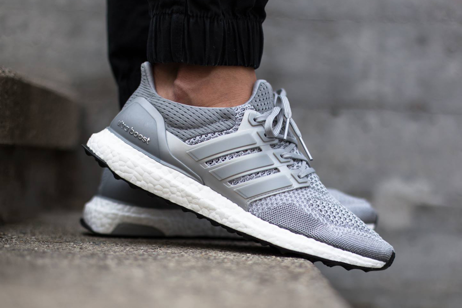 Adidas Ultra Boost Metallic Silver 01