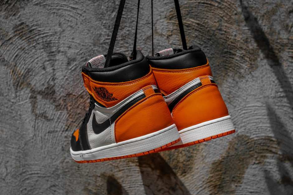 Air Jordan 1 Shattered Backboard Details 04