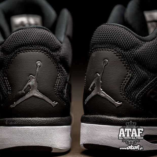 Air Jordan New School Black White 4