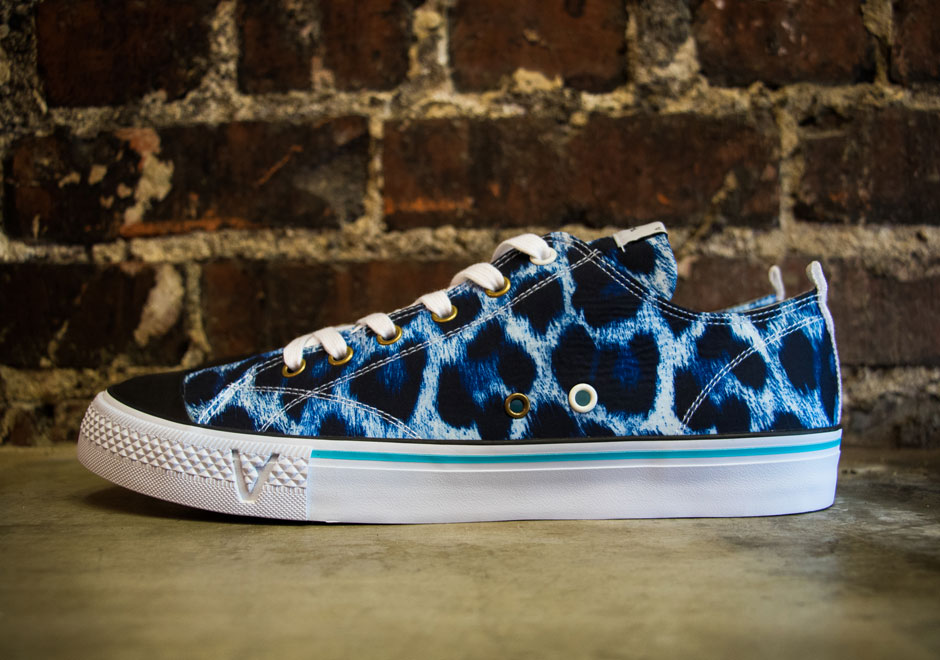 Alohi Lo Lo Blue Leopard 1