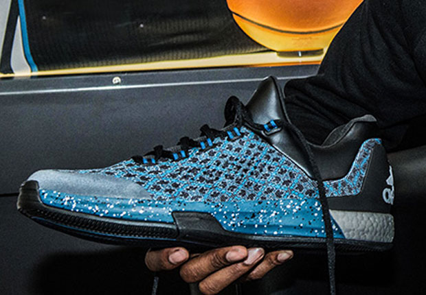 Andrew Wiggins Tests Out Next Season’s adidas Crazylight Boost At The adidas Village