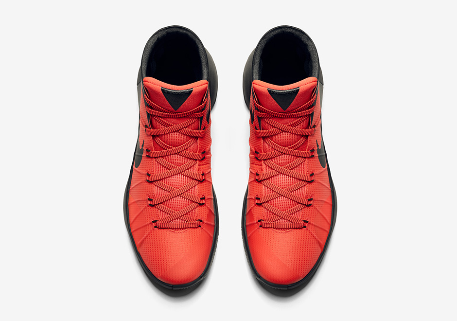 hyperdunk-2015-unveil-bright-crimson-5