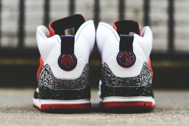 jordan-spizike-white-wolf-grey-red-speckle-release-reminder-02