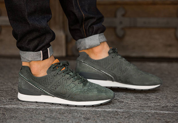 New Balance 996 Decon "Dark Moss"