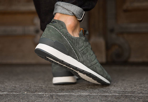 New Balance 996 Decon Dark Moss 4