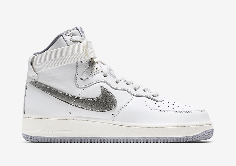 Nike Air Force 1 High Retro Qs 1