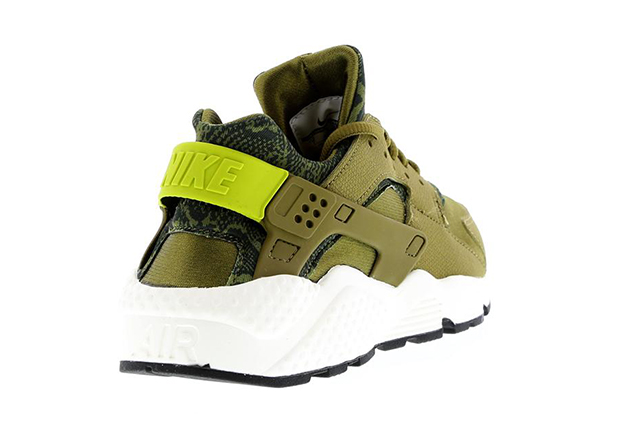 Nike Air Huarache Militia Green Snake 3