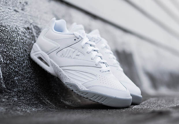 Nike Air Tech Challenge Iv White Wolf Grey 1