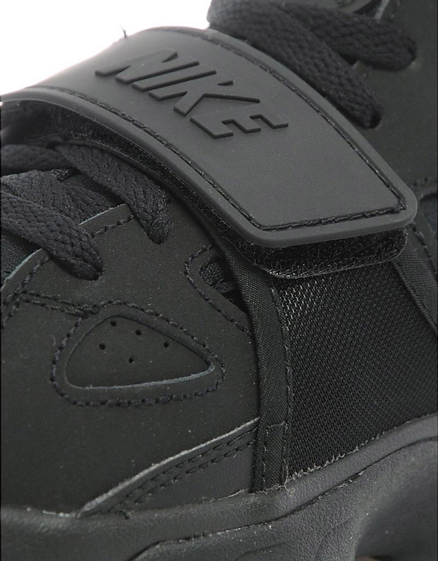 Nike Air Trainer Huarache Gs Triple Black 05