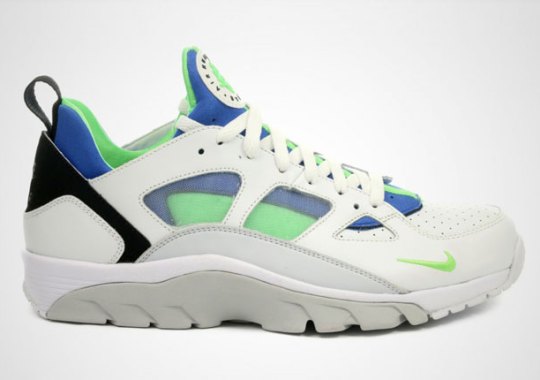 “Scream Green” Appears On An Updated Nike Huarache Silhouette