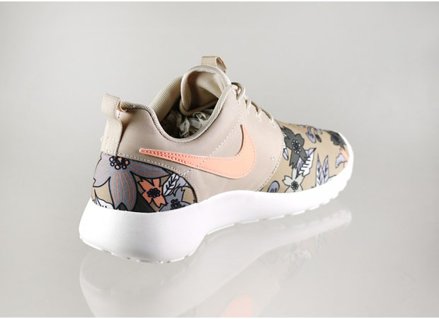 nike-aloha-pack-khaki-tones-03