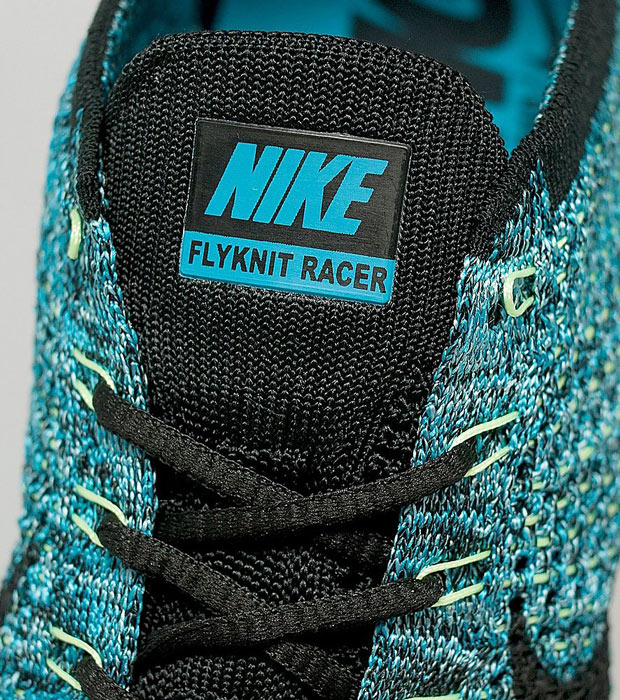 nike-flyknit-blue-lagoon-black-poison-green-05