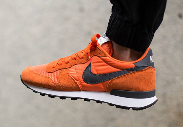 Nike Internationalist Electric Orange Nike Internationalist Electric Orange 3