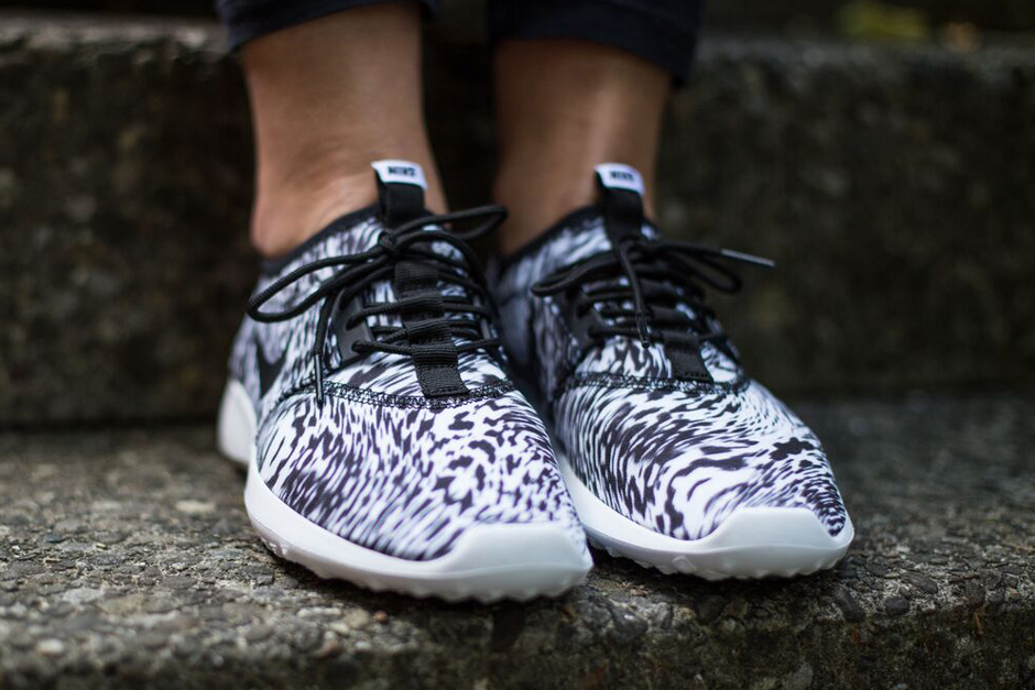 Nike Juvenate Printed Pack 03