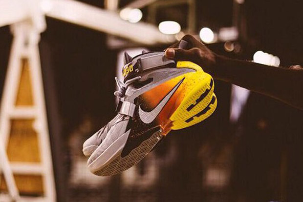 Nike Lebron Soldier 9 Neba Warhawk Pe 01