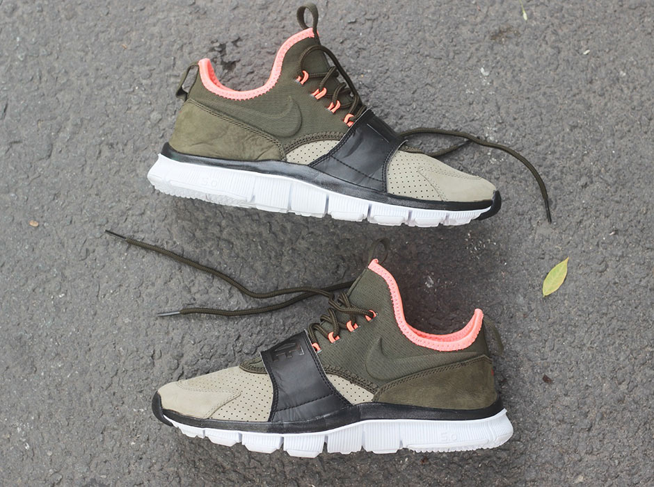 Nike Lifestyle Elements On Nike Free Trainer 02