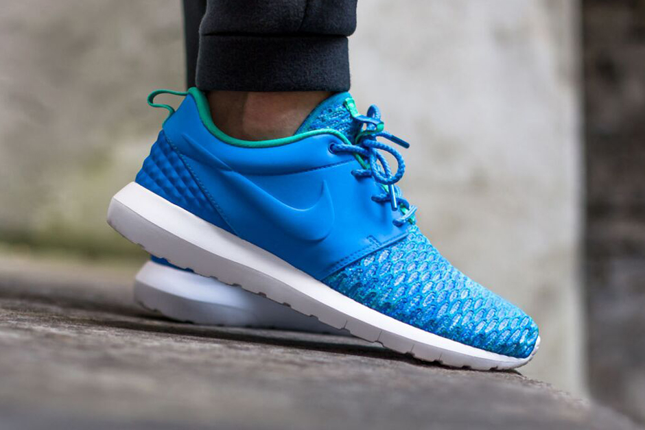 Nike Roshe Run Flyknit Prm Photo Blue 02