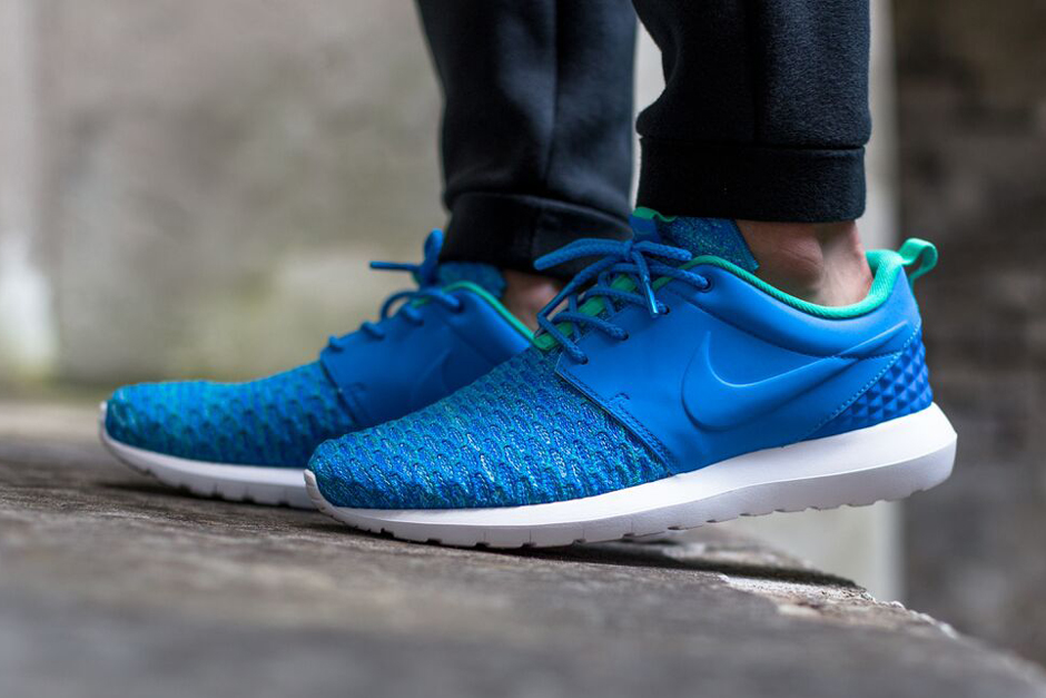 Nike Roshe Run Flyknit Prm Photo Blue 03