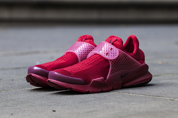 Nikelab Announces Sock Dart Releasing Today 02