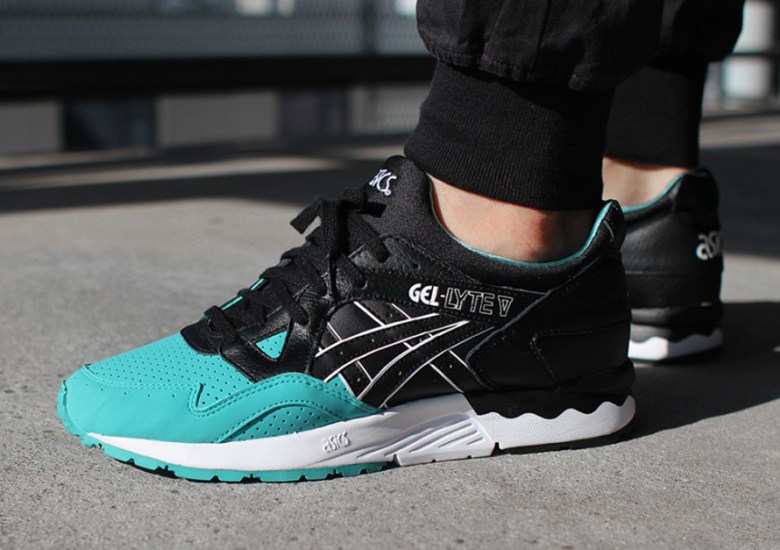 The Poor Man’s Asics Gel Lyte V “Diamond”