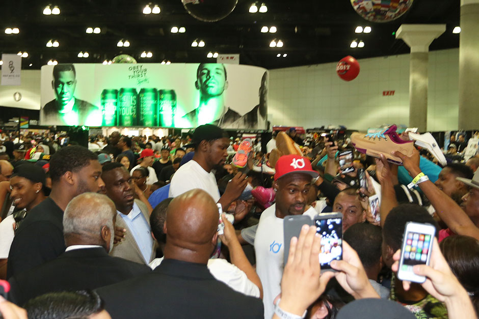 Sneaker Con La Bet Experience 2015 Event Recap 04