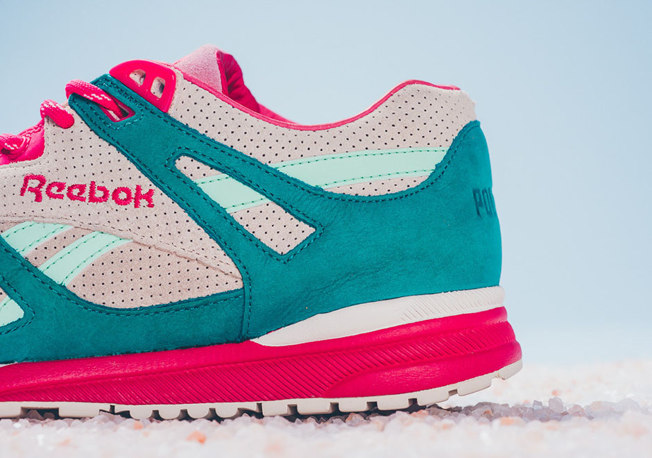 Sneaker Politics Reebok Ventilator Lakes Pack Detailed Look 12