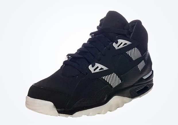 Another “Raiders” Take On The Nike Air Trainer SC High